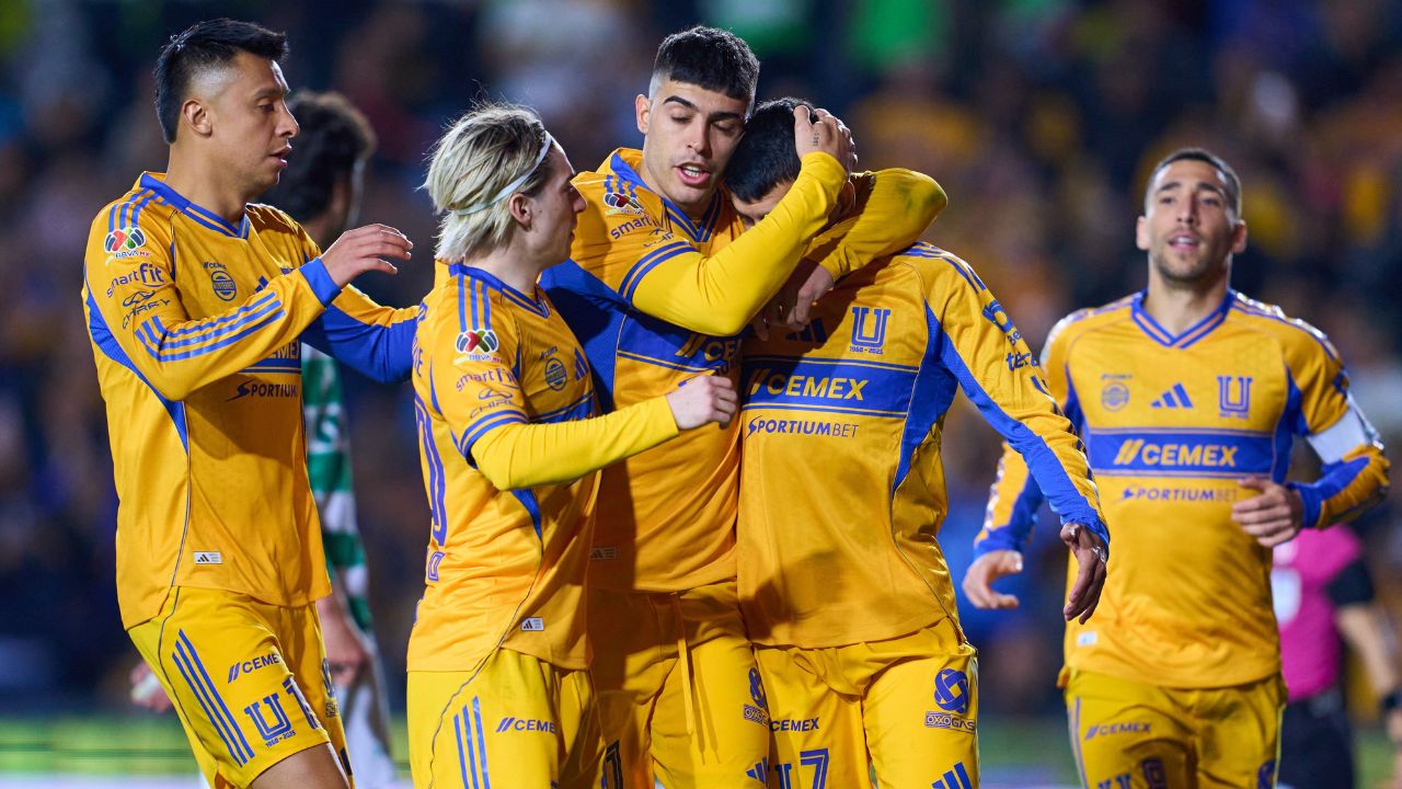Tigres golea 5-1 a Santos y rompe su sequía de goles en casa