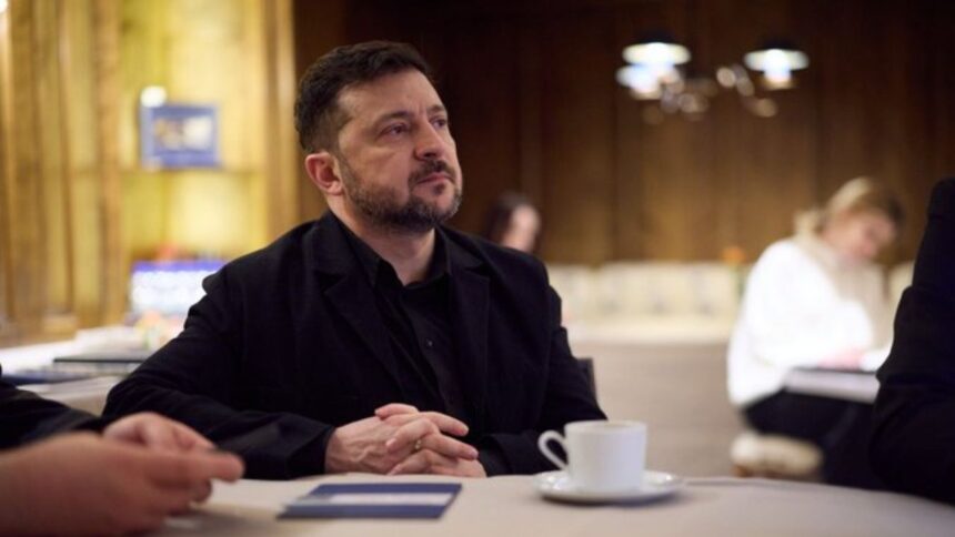 Zelenski llama “esclavo de la guerra” a Vladimir Putin