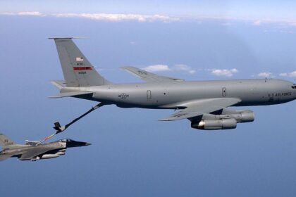 Avión de EUA se estrella en Irak durante operaciones militares