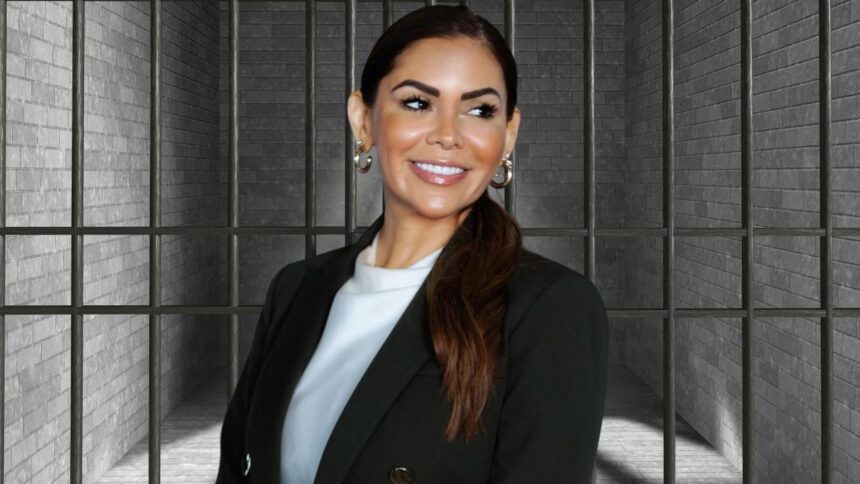 Detiene FGR a Karina Barrón por presunta extorsión