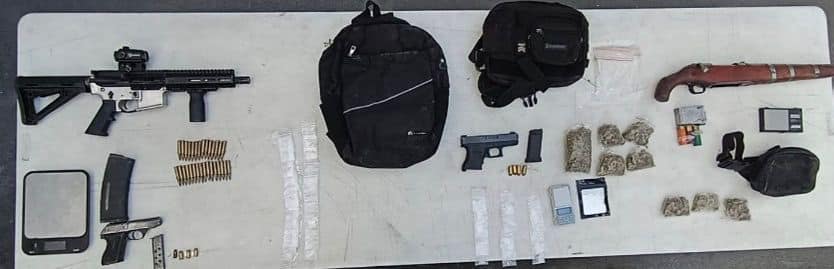 Caen tres generadores de violencia armados en Monterrey