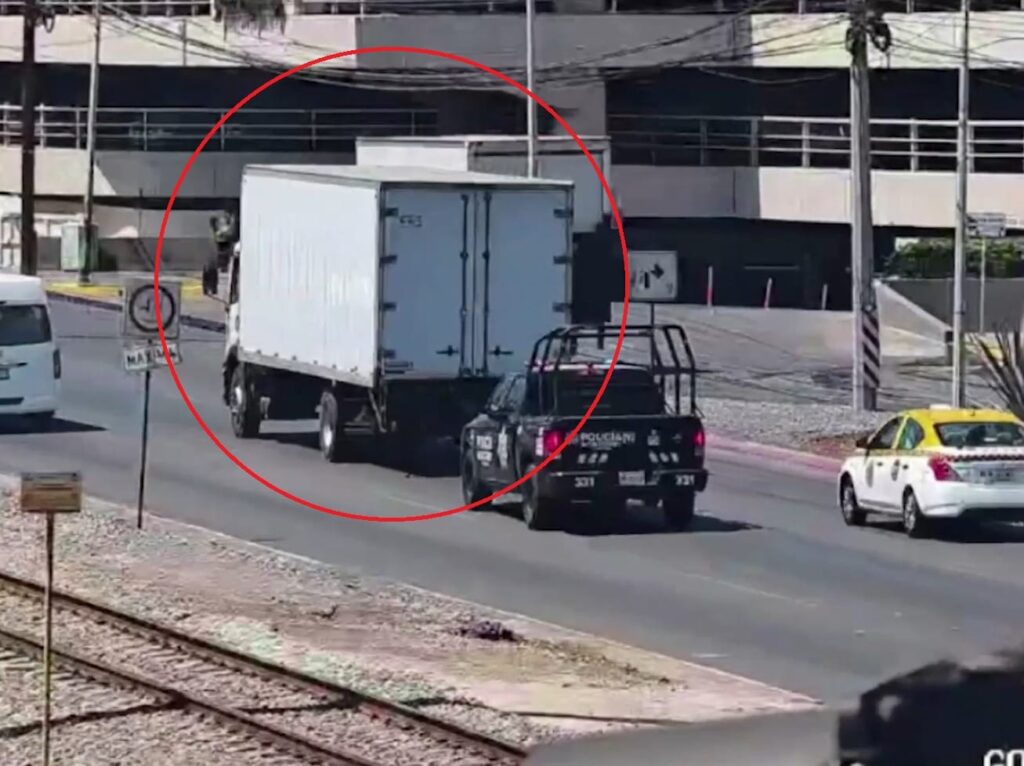 Detienen a conductor con camión robado ; Vehículo tenía reporte de robo desde 2024