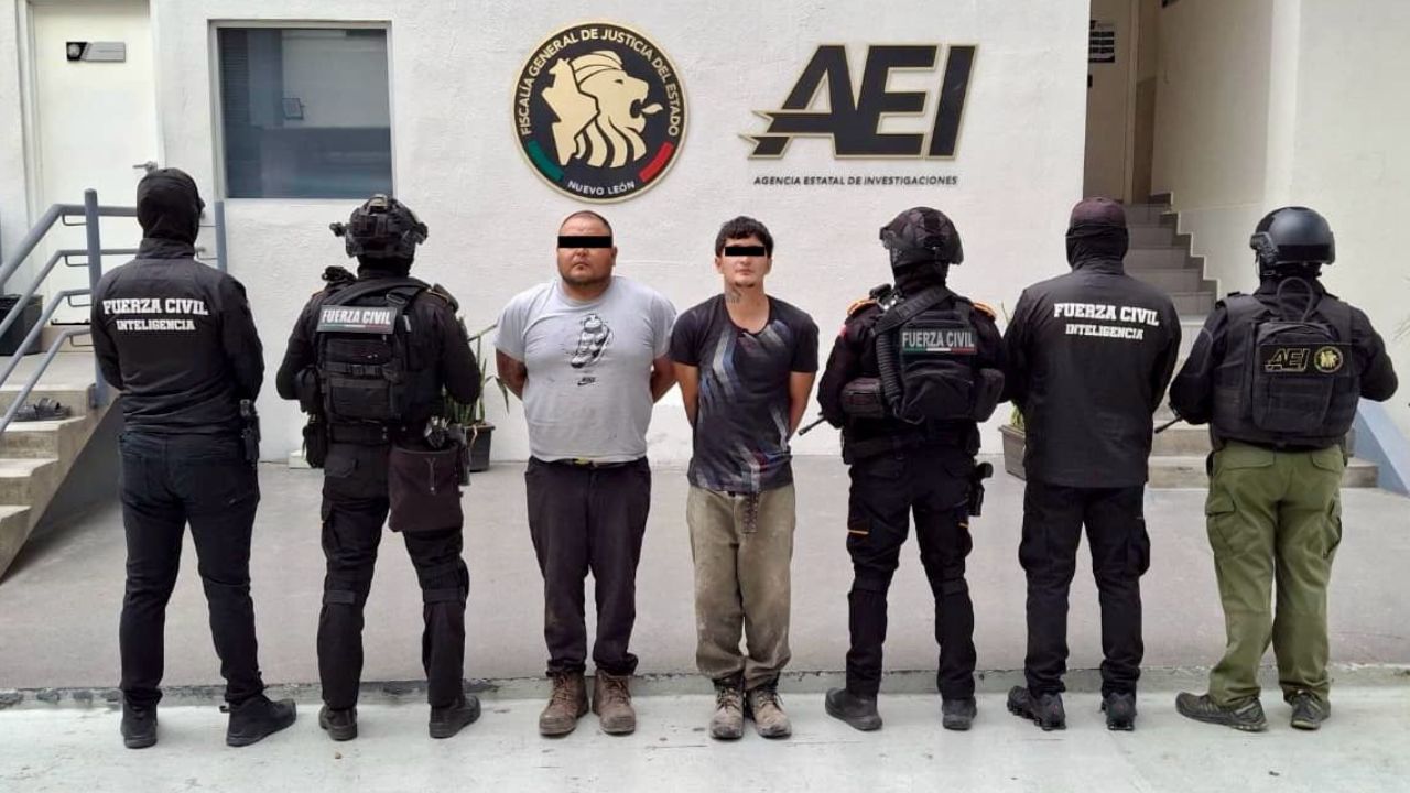 Detienen a dos hombres con droga en la colonia CROC en Monterrey