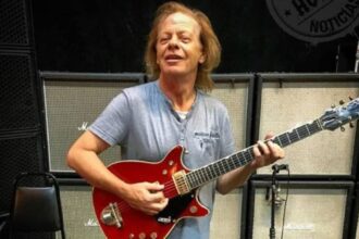 Hospitalizan a Stevie Young, guitarrista de AC/DC, en Argentina
