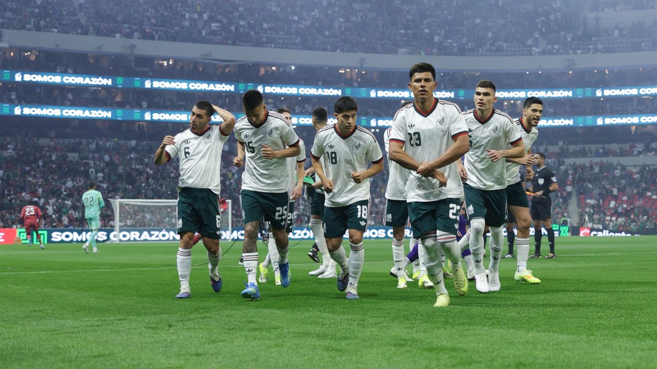 México sube en ranking FIFA tras empate con Portugal
