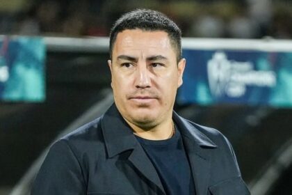 Multan a Efraín Juárez por festejo tras juego Pumas vs Cruz Azul