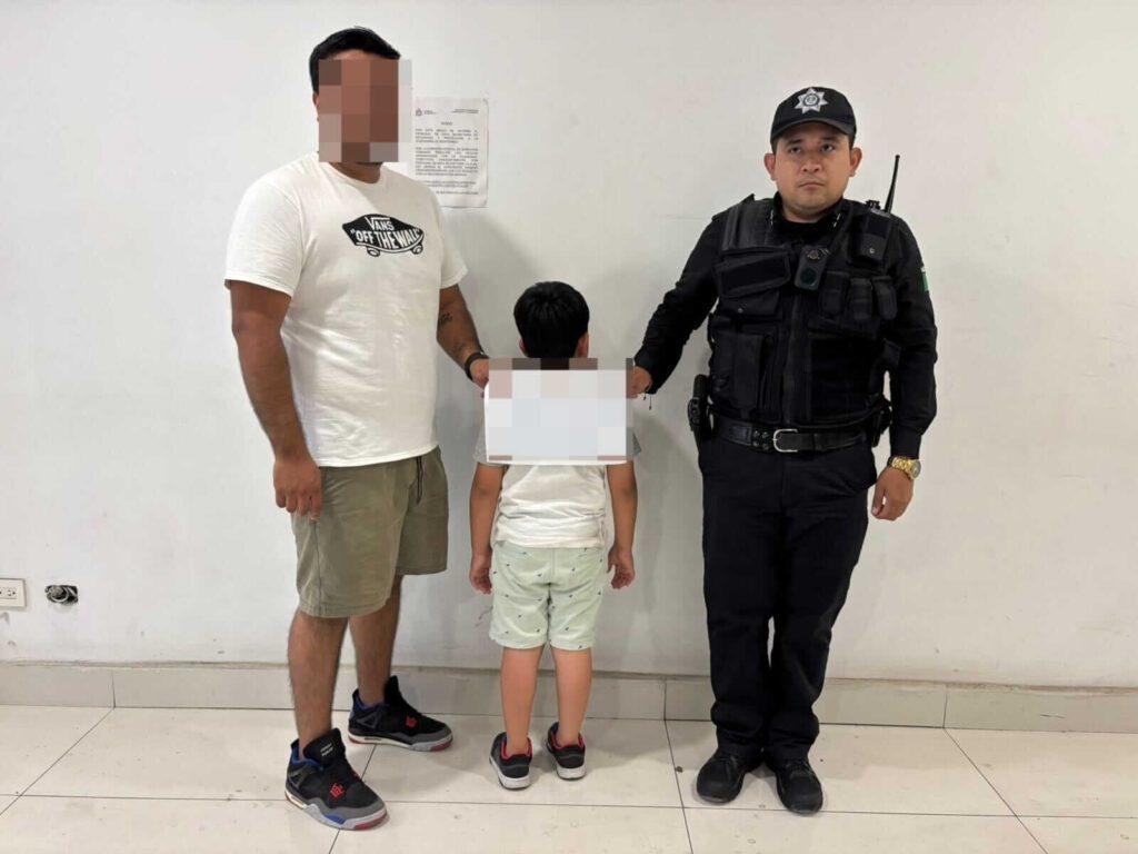 Localizan a niño extraviado en Plaza Morelos Monterrey
