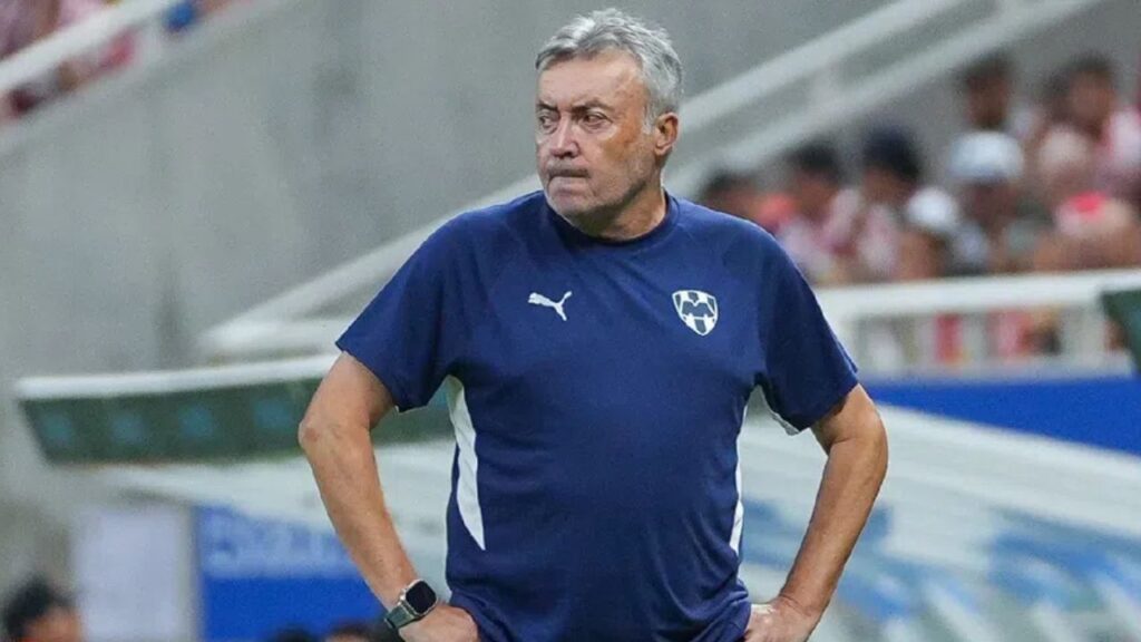 Rayados cesa a Domènec Torrent tras malos resultados