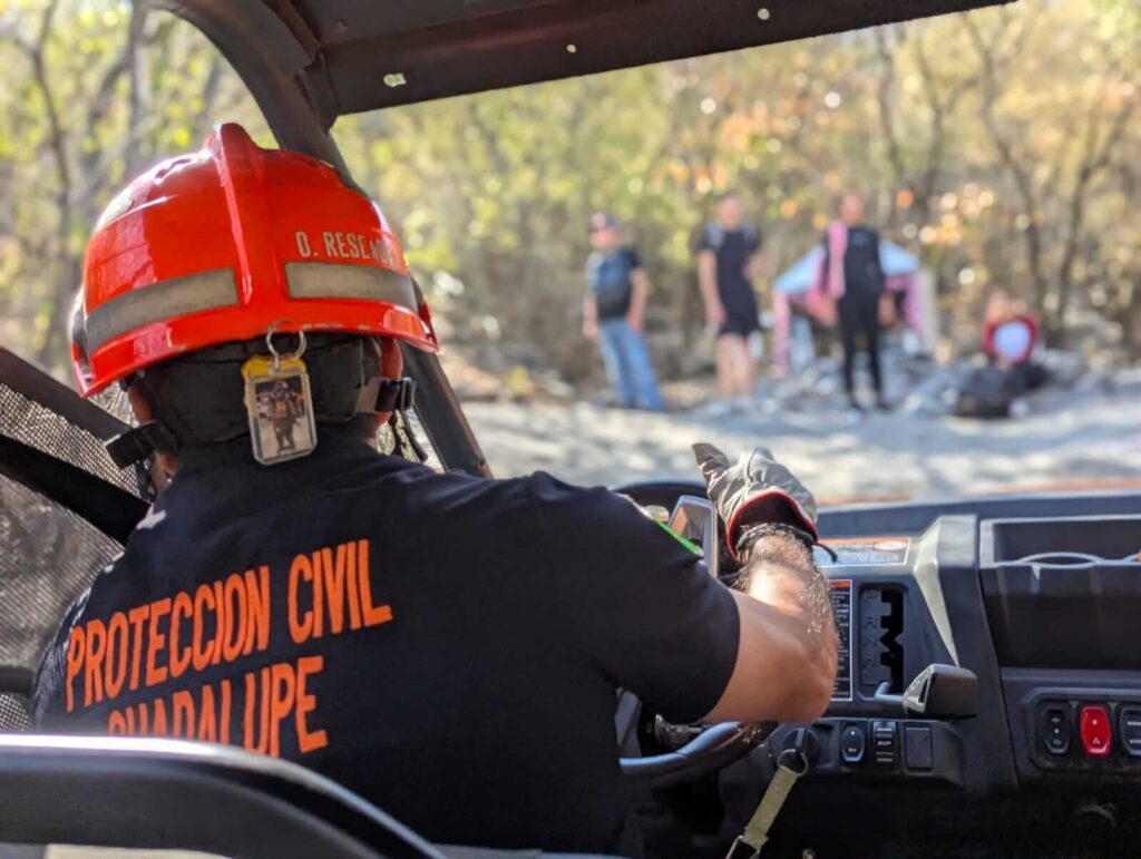Rescatan a hombre lesionado en el Cerro de la Silla