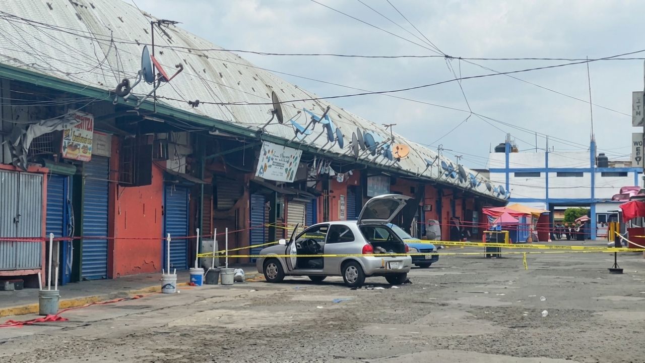 Comando armado desata balacera en el Mercado Morelos en Puebla - MAKERS  BELIEVE