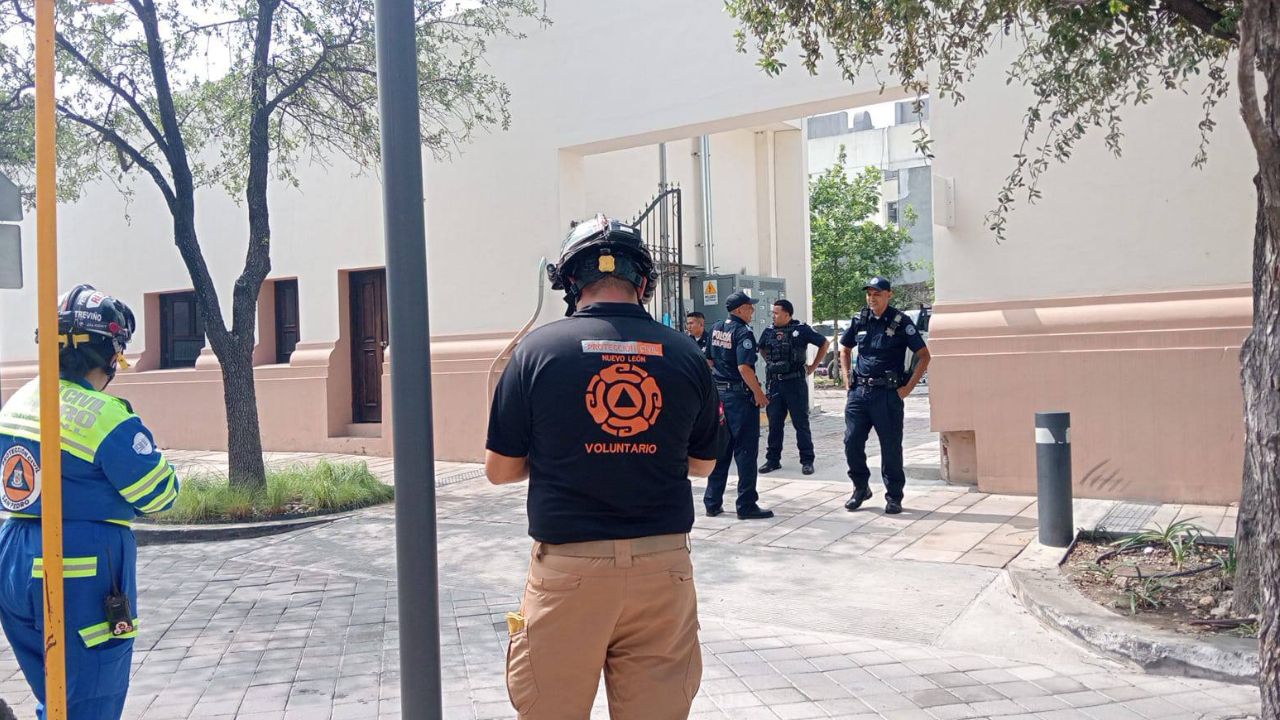 Joven resulta lesionado tras descarga eléctrica en San Pedro