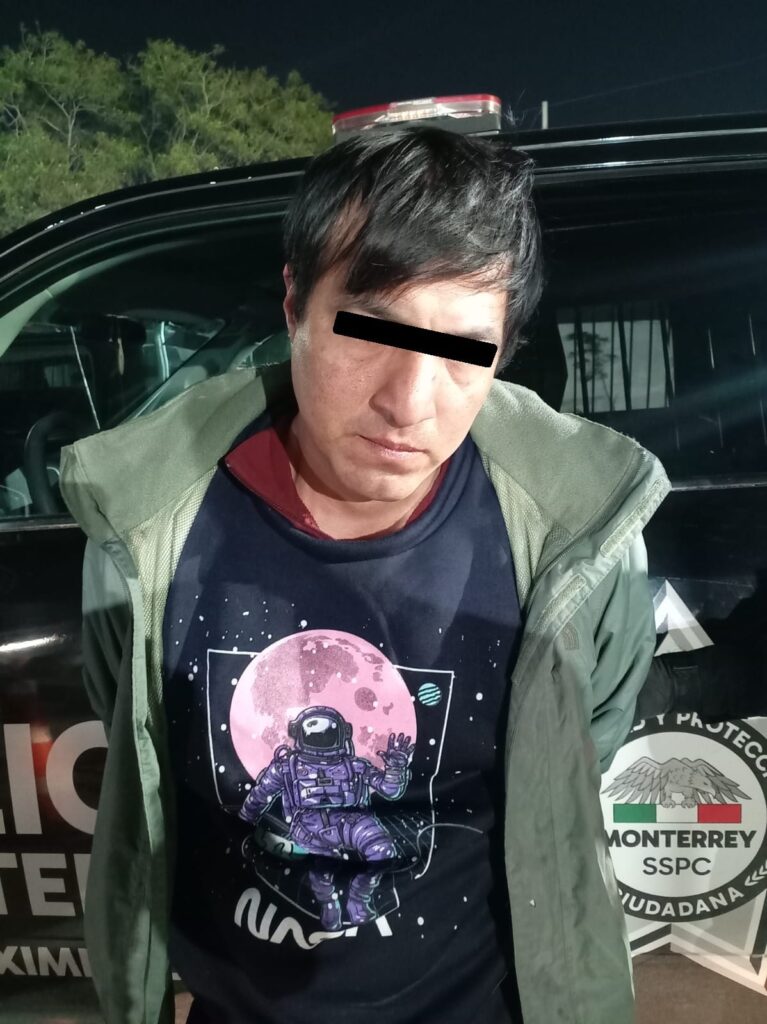 Detienen a hombre por agredir a su expareja en Monterrey