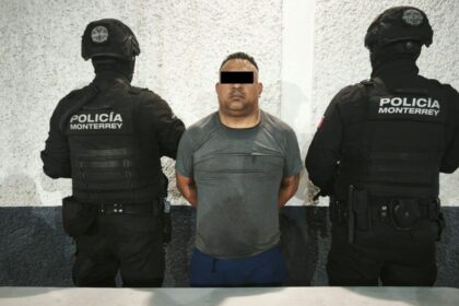 Detienen a hombre armado en colonia Progreso Monterrey