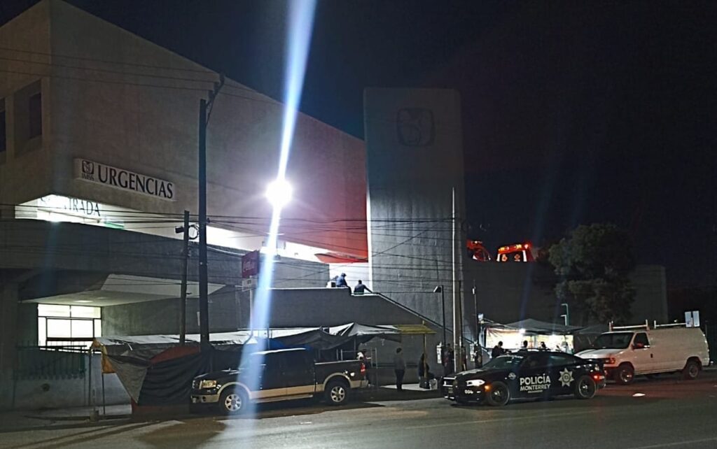 Detienen a hombre por apuñalar a su padre en Monterrey