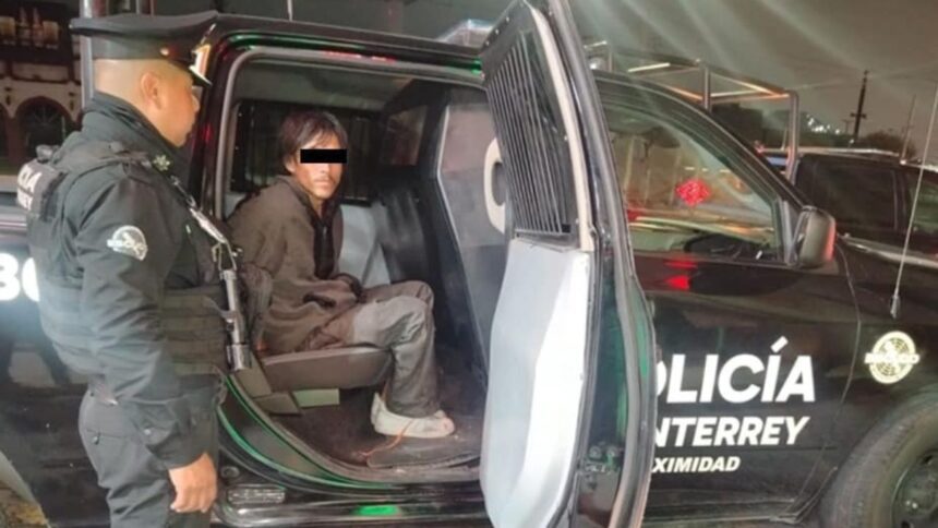 Detienen a hombre por robo en banco del sur de Monterrey