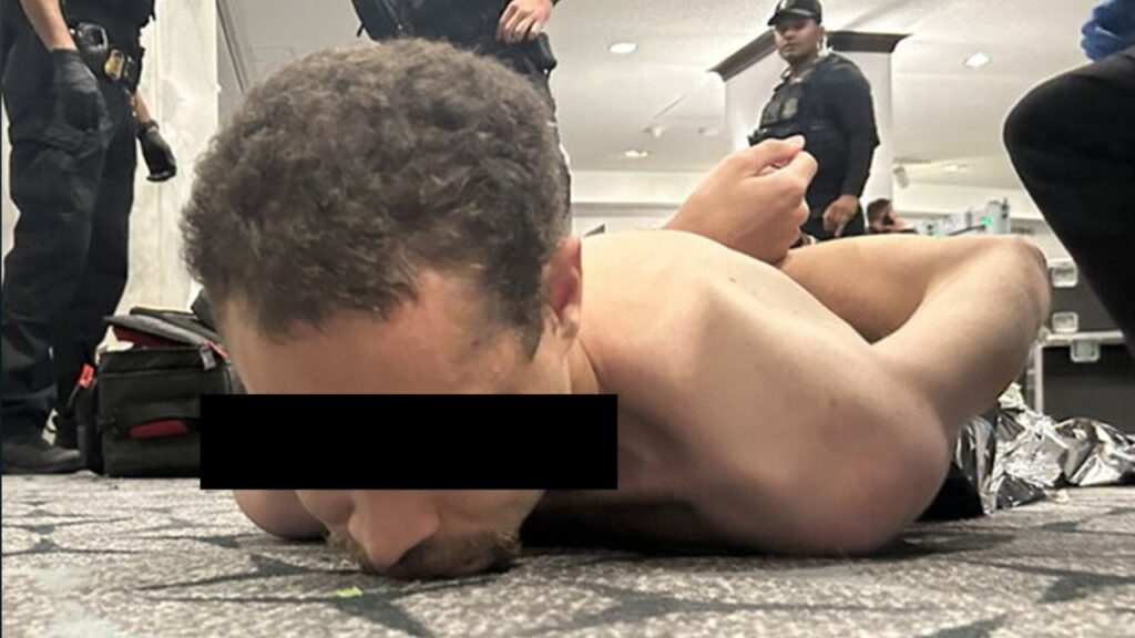 Evacúan a Donald Trump tras disparos en cena de la Casa Blanca