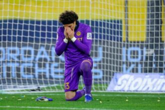 Guillermo Ochoa comete error y AEL queda eliminado de la Copa de Chipre