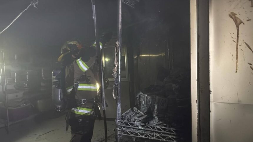 Incendio en restaurante Cenacolo de San Pedro; activa evacuación