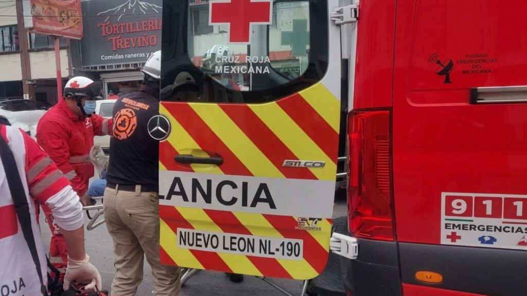 Mujer queda atrapada en máquina de tortillería en Monterrey