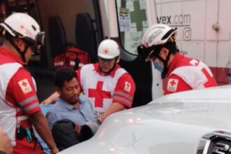 Perros atacan a hombre mientras dormía en Monterrey