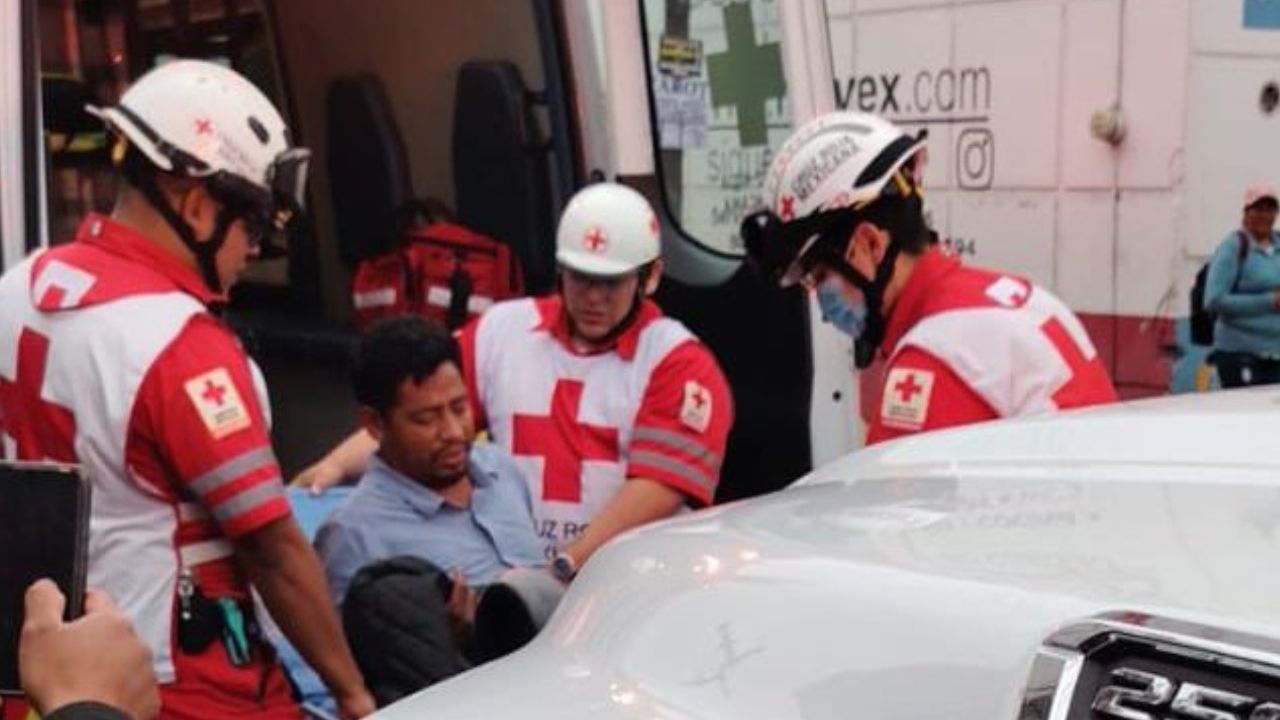 Perros atacan a hombre mientras dormía en Monterrey