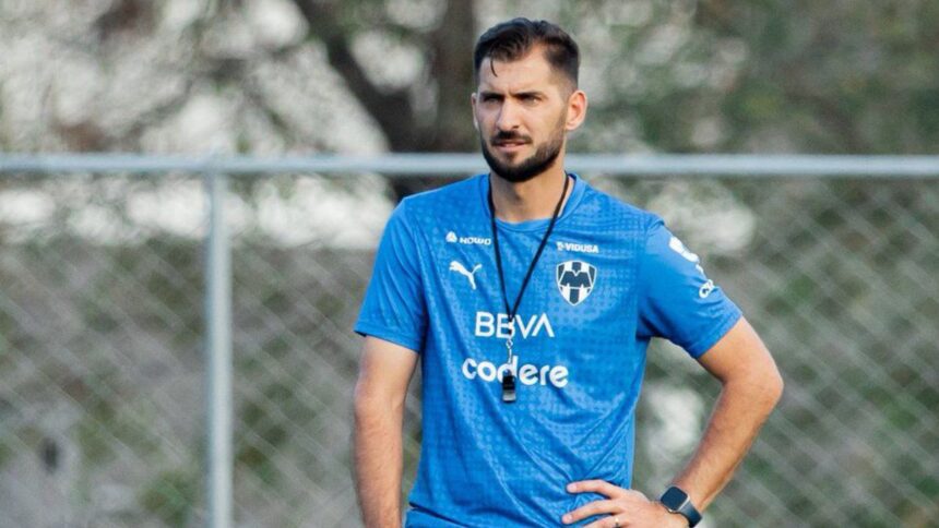 Rayados cesa a Nico Sánchez y busca nuevo Director Técnico