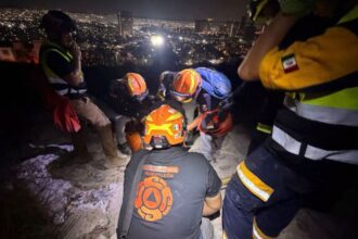 Rescatan a mujer lesionada en La Huasteca durante la madrugada