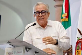Rubén Rocha Moya descarta dejar el cargo ante acusaciones de EUA