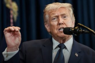 Trump extiende tres semanas alto el fuego entre Israel y Líbano