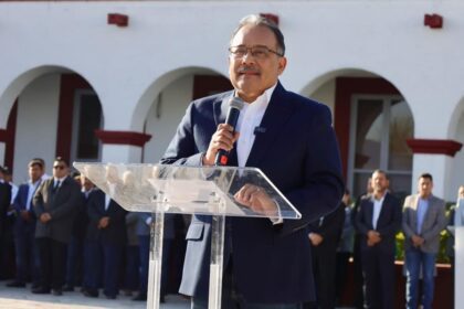 Andrés Mijes solicita licencia en Escobedo; busca candidatura de Morena por NL