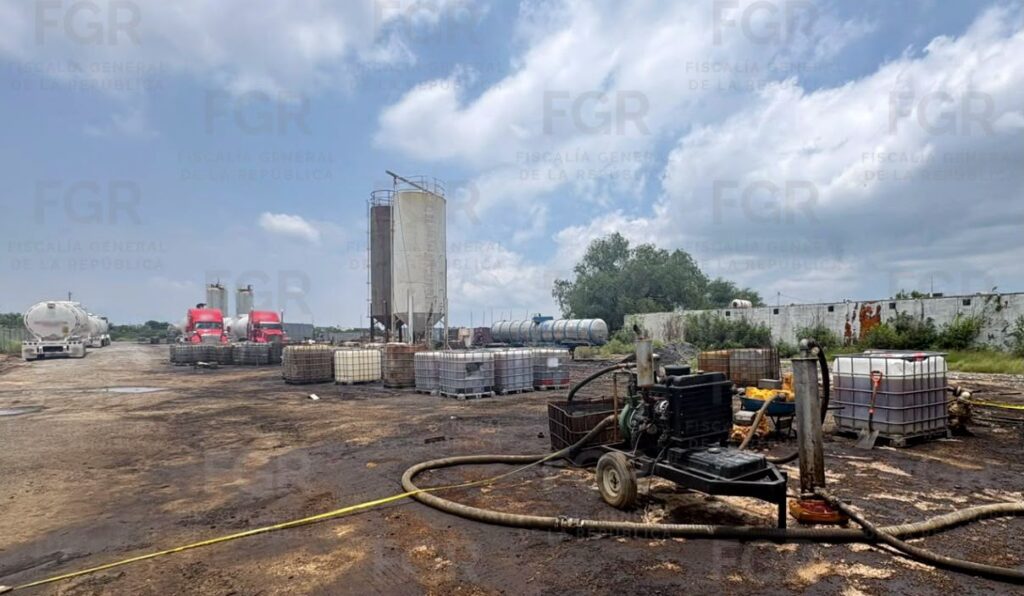 Aseguran más de un millón de litros de hidrocarburo ilegal en Cadereyta