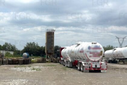 Aseguran más de un millón de litros de hidrocarburo ilegal en Cadereyta