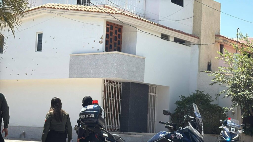 Atacan a balazos casa ligada a Ruben Rocha Moya en Culiacán