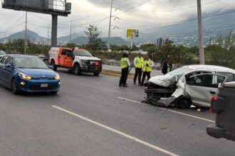 Accidente en San Pedro provoca caos vial y deja lesionado