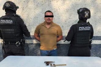 Detienen a hombre armado junto a la Central de Autobuses