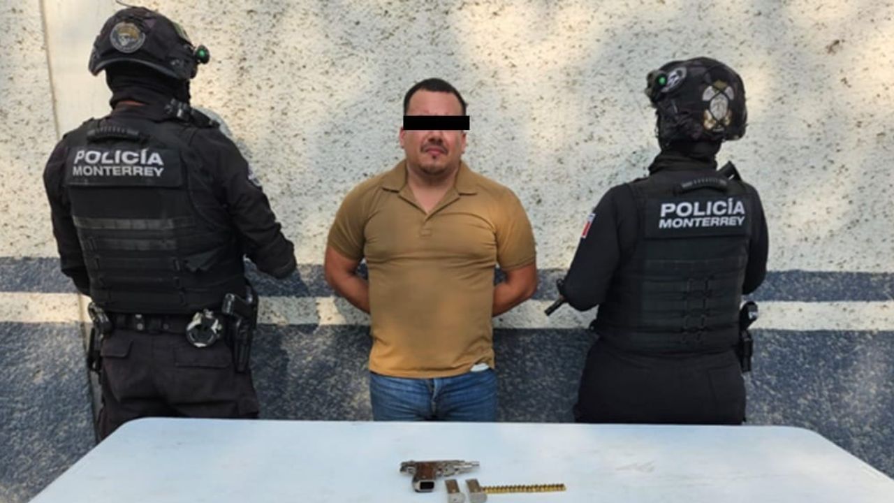 Detienen a hombre armado junto a la Central de Autobuses