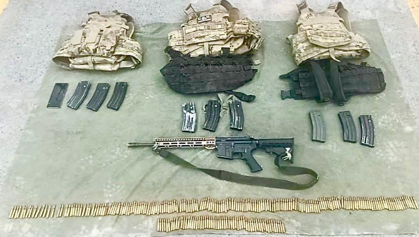 Detienen a 3 hombres armados con equipo táctico en General Bravo