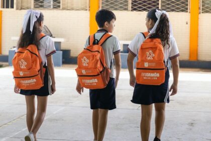 Nuevo León mantendrá clases hasta el 8 de julio: Samuel García