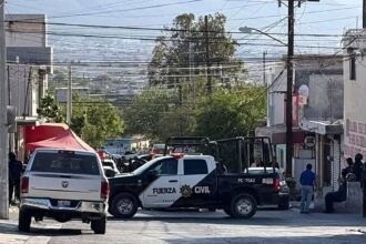 Intento de asalto en Monterrey termina con tres muertos; fallece hijo de dueño del negocio