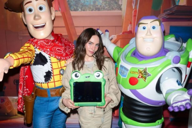 Belinda se une a Toy Story 5 y dará voz a Lilypad en español