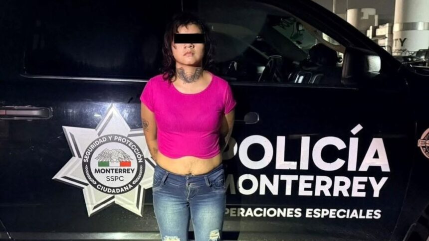 Detienen a mujer con 20 dosis de presunta droga durante operativo en la colonia Industrial en Monterrey