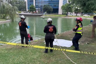 Hallan cuerpo flotando en lago de Torres Moradas en Monterrey
