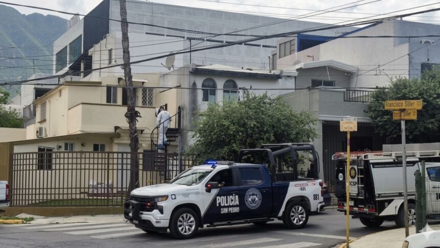 Hallan sin vida a su roomie dentro de departamento en San Pedro