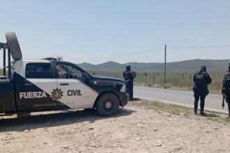 Tres oficiales de Fuerza Civil fallecen en volcadura en Lampazos