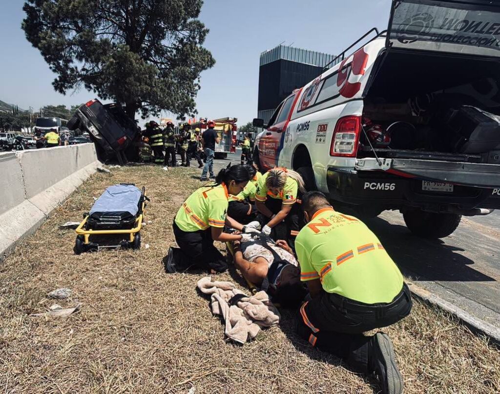 Fatal accidente en Carretera Nacional deja un muerto y cinco lesionados en Monterrey