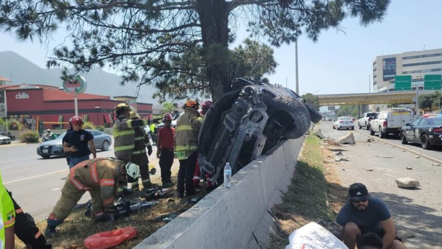 Fatal accidente en Carretera Nacional deja un muerto y cinco lesionados en Monterrey
