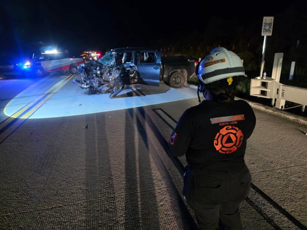 Fatal accidente en el Anillo Periférico de Cadereyta deja un muerto y cinco lesionados