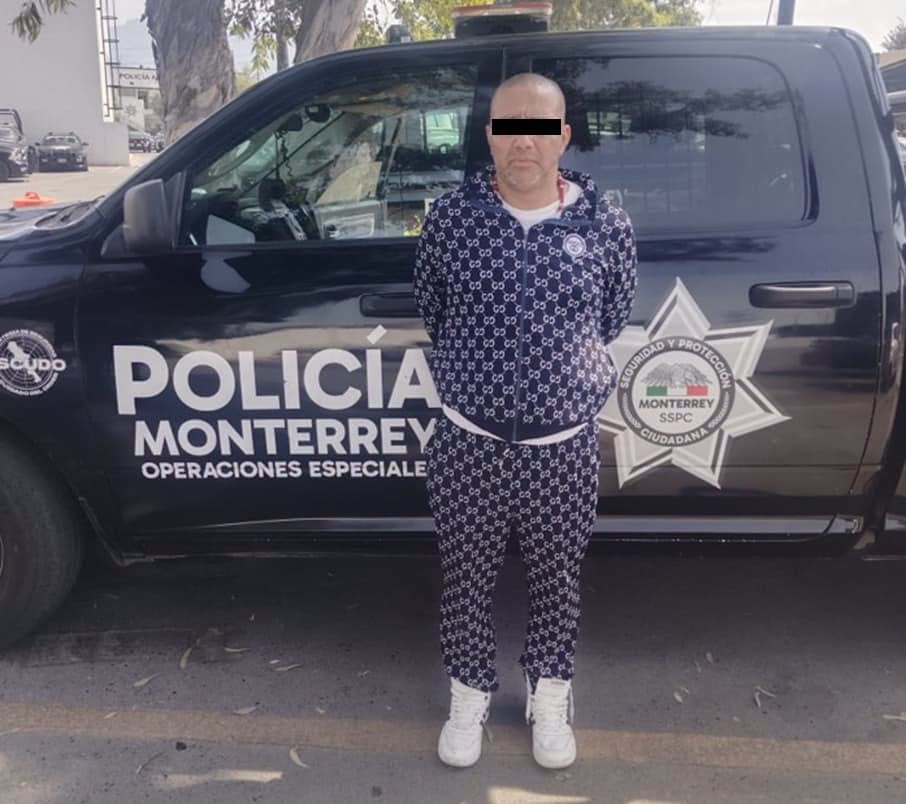 Detienen a hombre por intentar cobrar cheque falsificado en banco Banamex en Monterrey