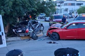 Muere mujer en accidente donde conducía a exceso de velocidad un adolescente de 14 años en Chihuahua