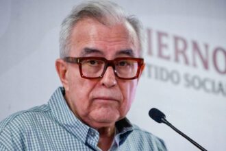 Rubén Rocha reaparece tras 69 días y niega contar con protección federal
